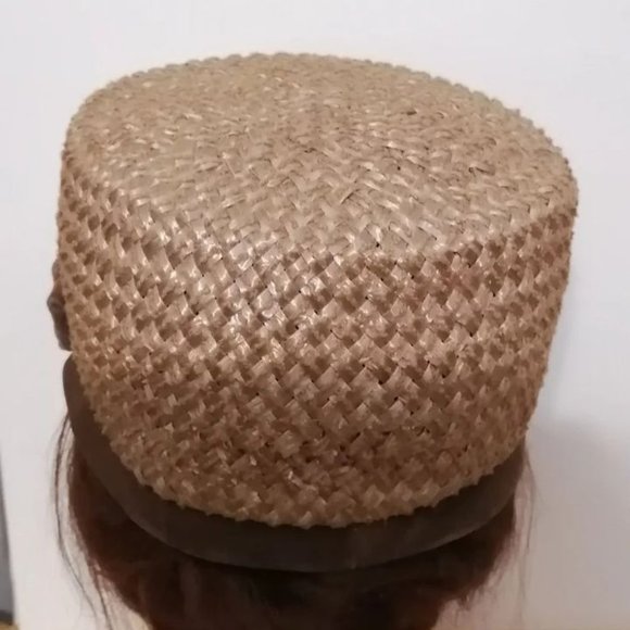 Woman's vintage hat - Picture 4 of 5